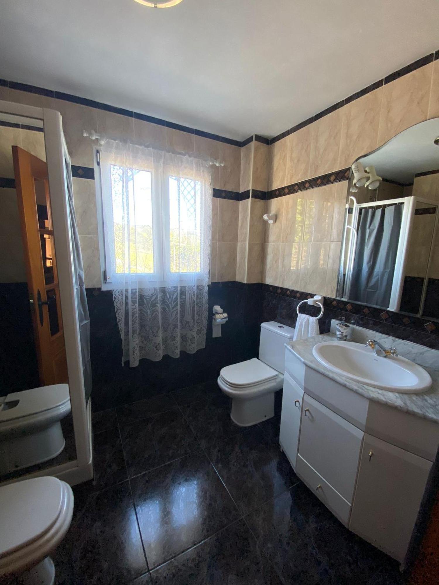Hotel Jmca Castro Urdiales Esterno foto